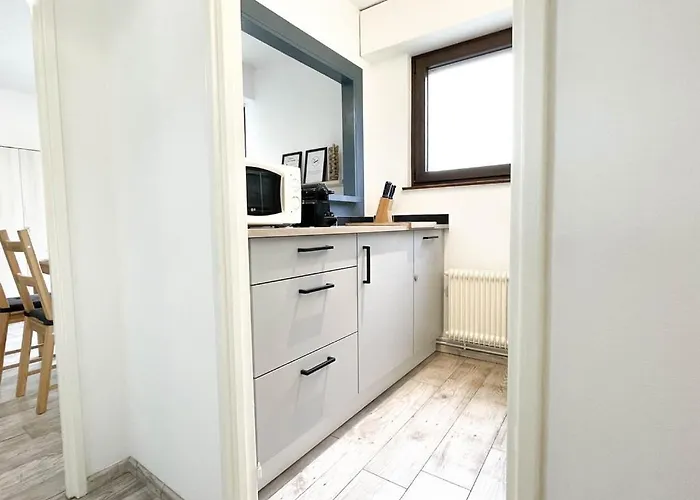 شقة Le Bleu*10' Centre*parking*balcon *